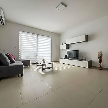 アパート Penthouse In - 3 Bedroom Birżebbuġa
