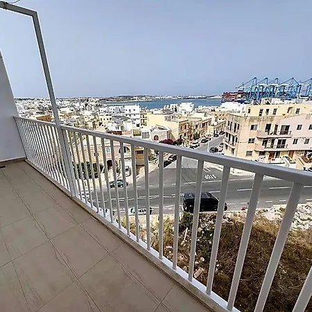 アパート Penthouse In - 3 Bedroom
